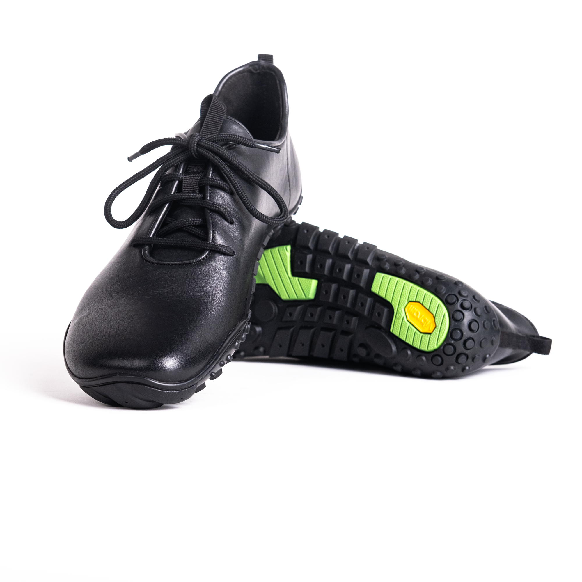 URBN Leder Klassisch - Black (Vibram Sole) Baer India