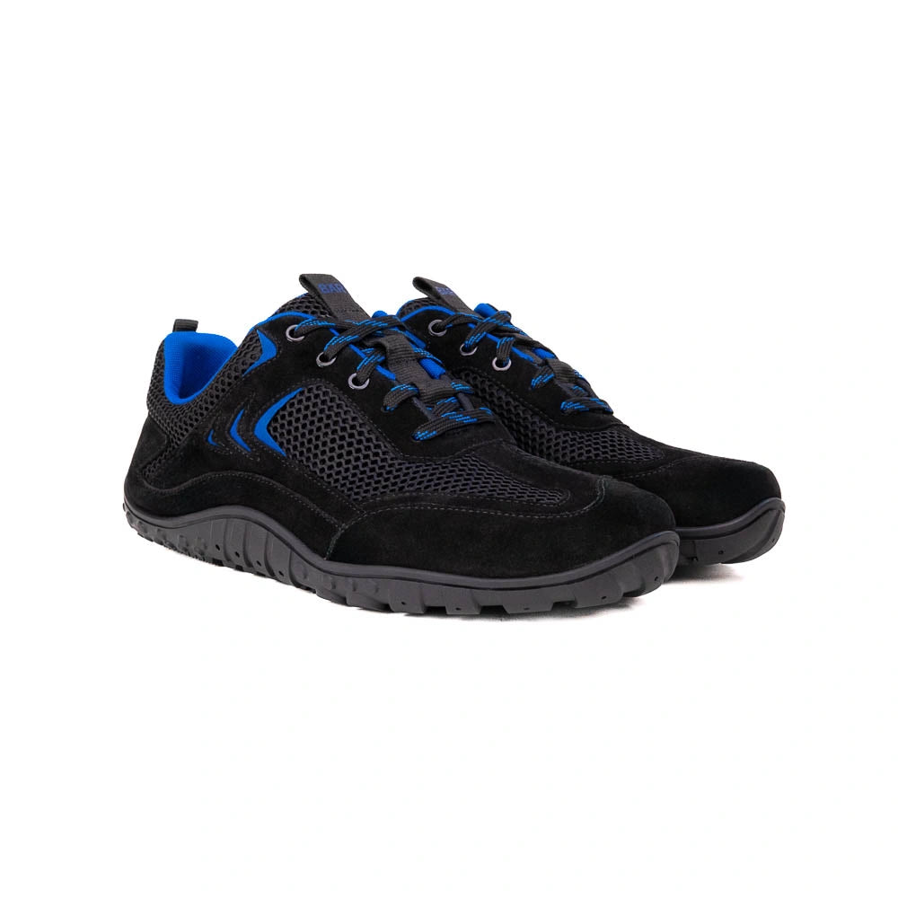 Black gym training  shoes with blue accents on a white background