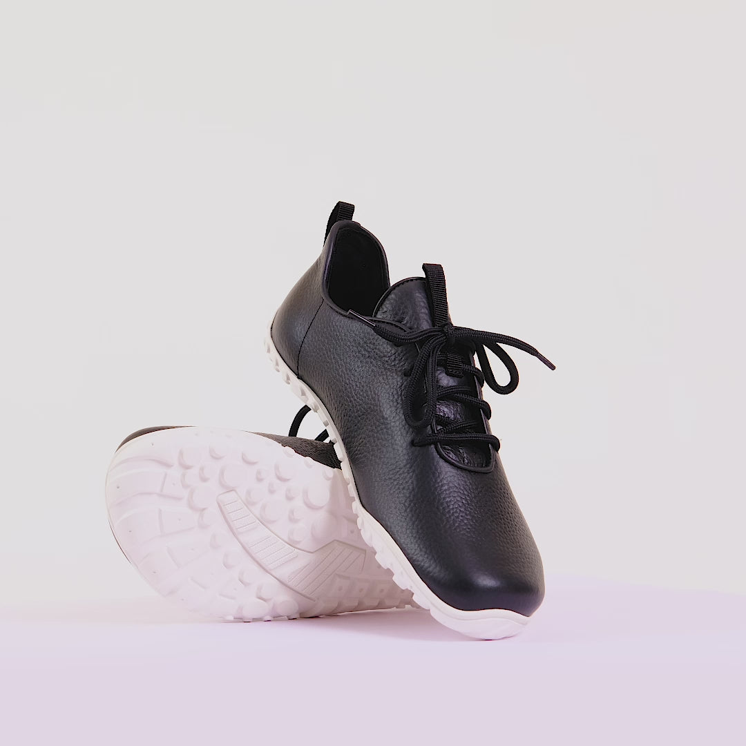 Load video: URBN Leder Klassisch - White (Vibram Sole)