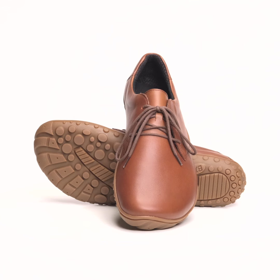 Load video: URBN Leder Exekutive - Light Brown ( Baer Sole)